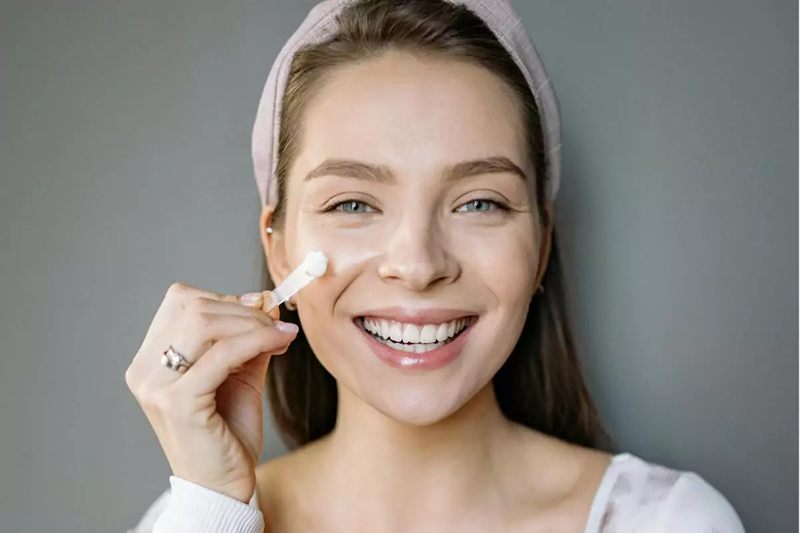 Understanding the Basics of HydraFacial and Classic Facial