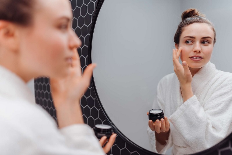 How to Maximize Results from Anti-Aging Skin Care Products