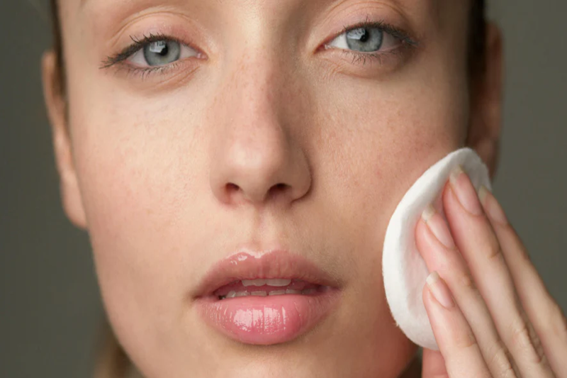 Can You Use Glycolic Acid Year-Round?